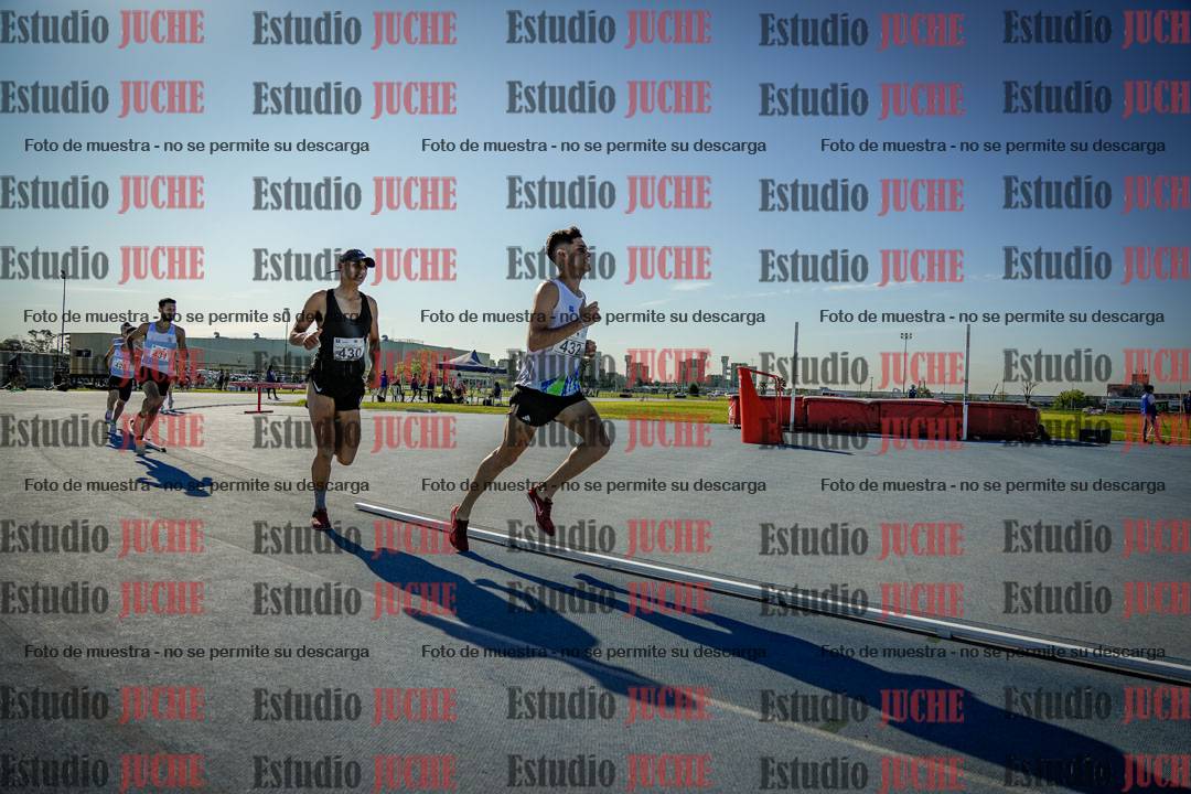 Fotos de los 1500 m llanos de varones