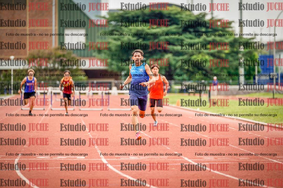 Fotos de los 400 m con vallas de varones