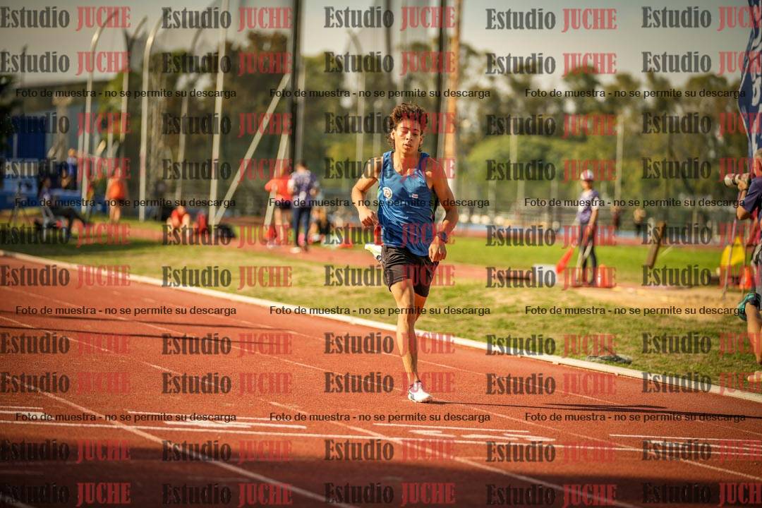 Fotos de los 400 m llanos de varones
