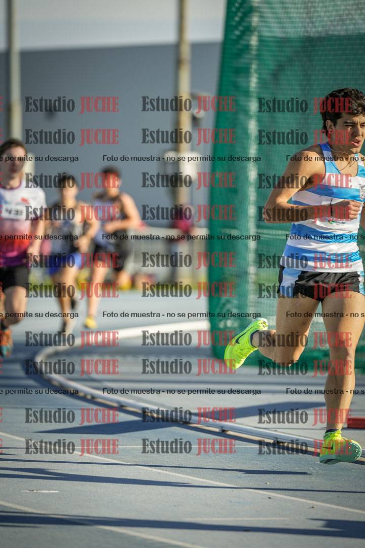 Fotos de los 1500 m llanos de varones