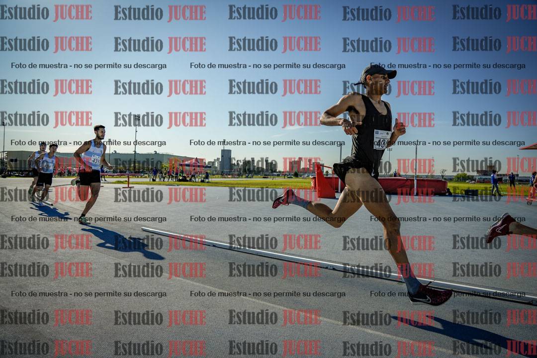 Fotos de los 1500 m llanos de varones