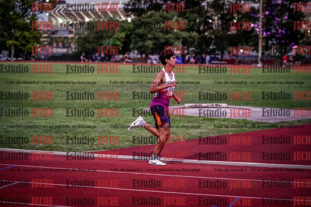 Fotos de los 1500 m llanos de varones