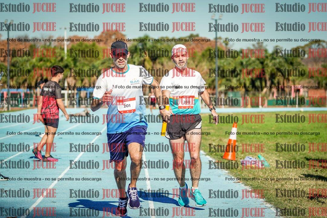 Fotos durante los relevos