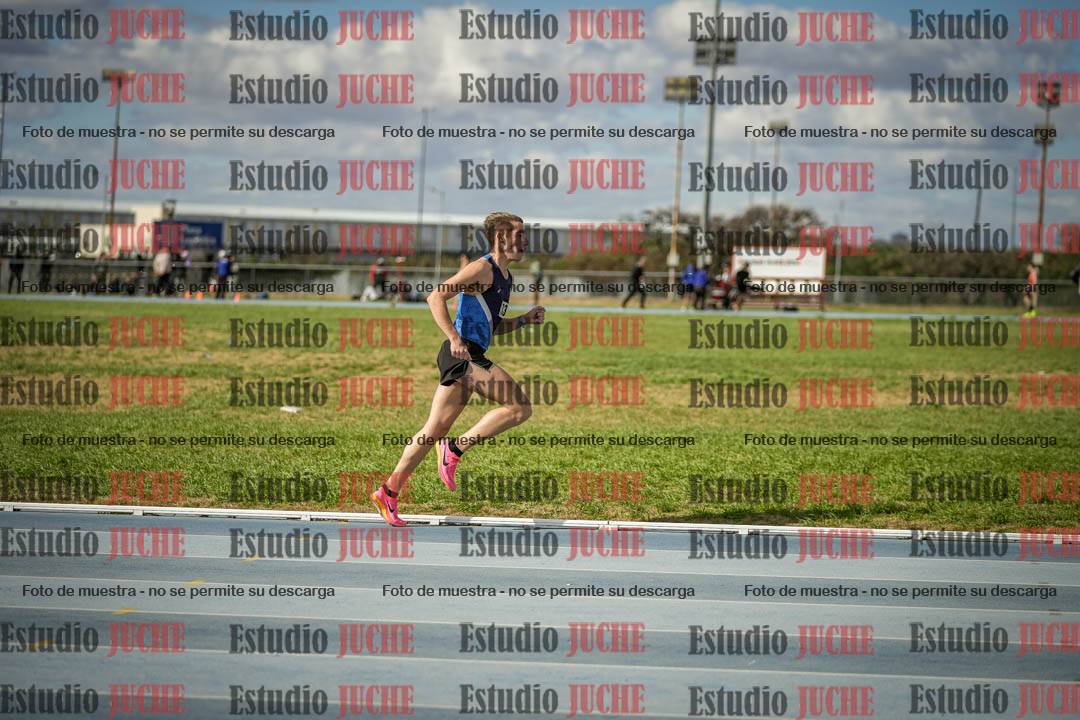 Fotos de los 5000 m llanos de varones