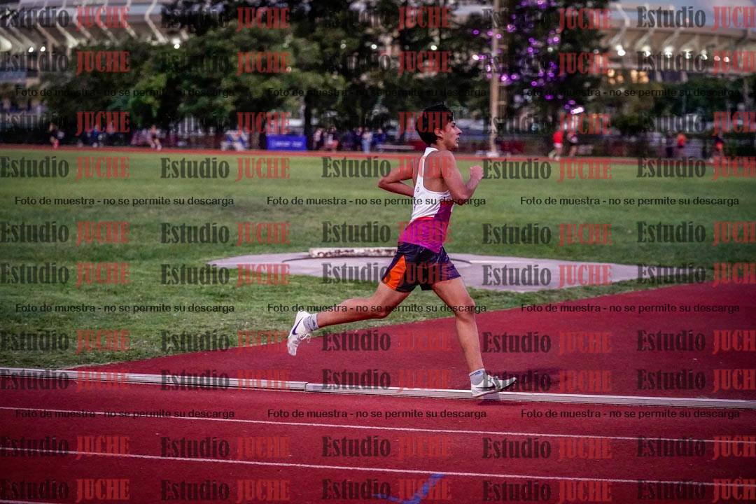 Fotos de los 1500 m llanos de varones
