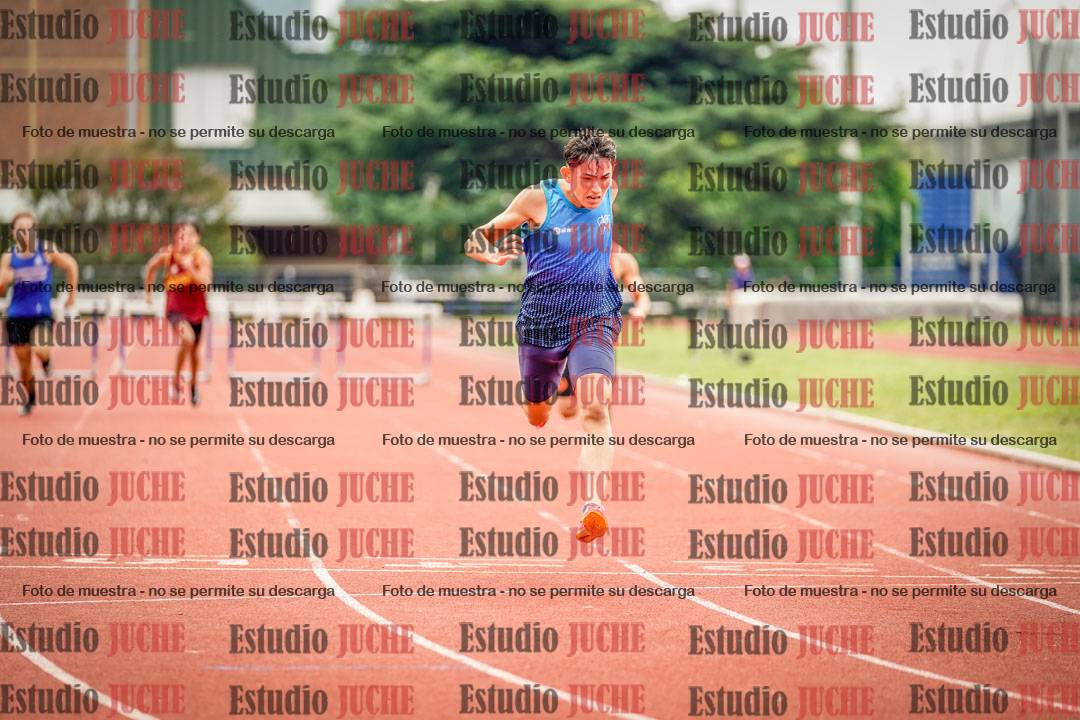 Fotos de los 400 m con vallas de varones