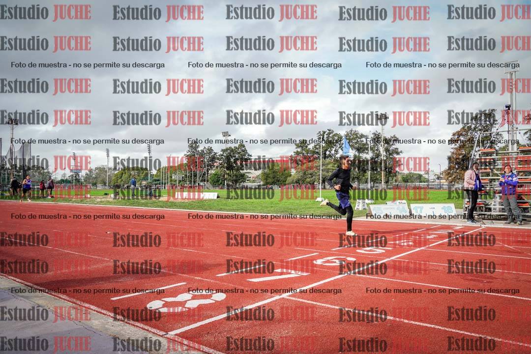 Fotos de los 400 m llanos de varones