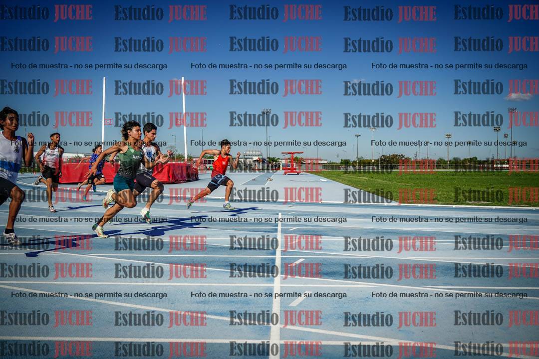 Fotos de los 150 m llanos de varones