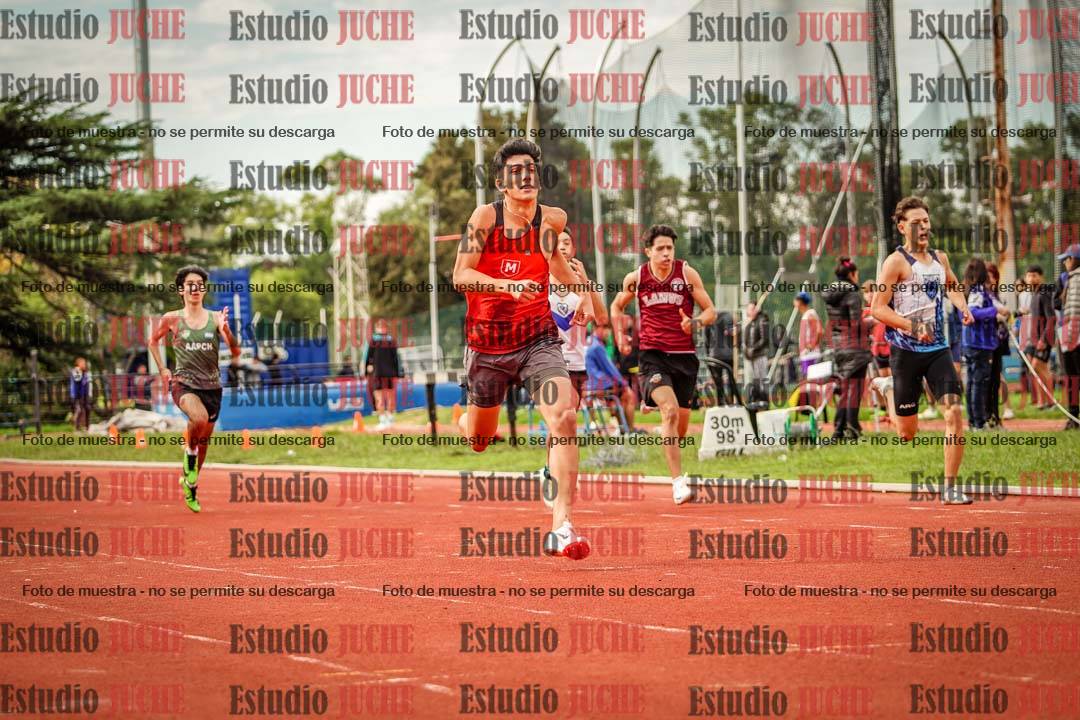 Fotos de los 400 m llanos de varones