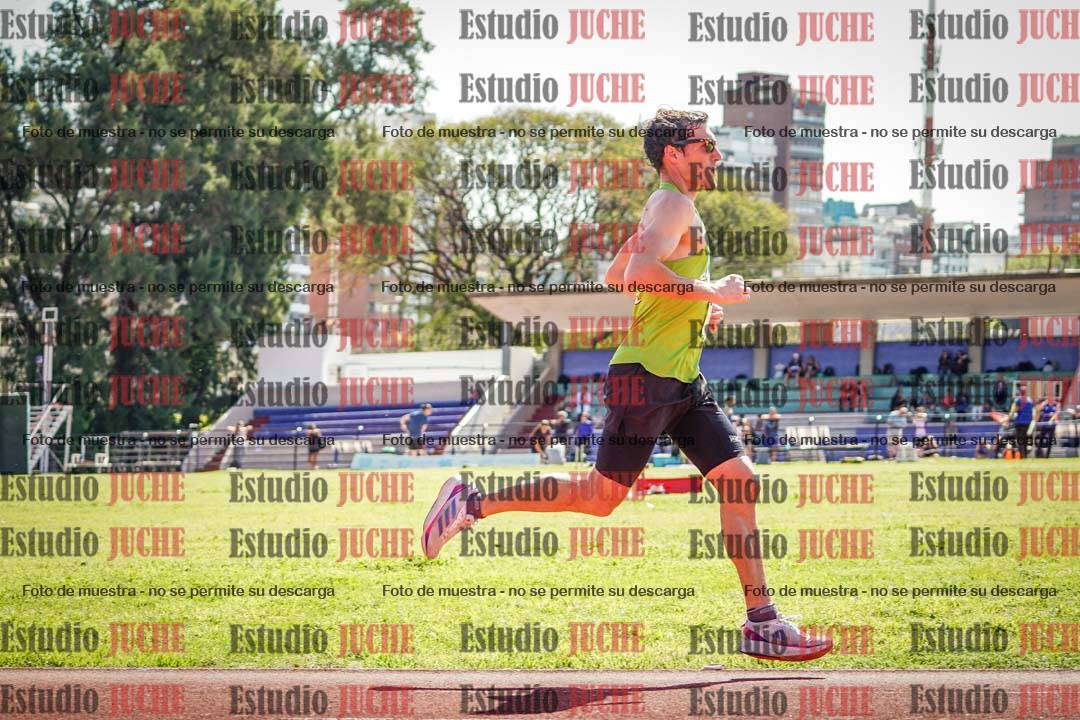 Fotos de los 5000 m llanos de mujeres y varones