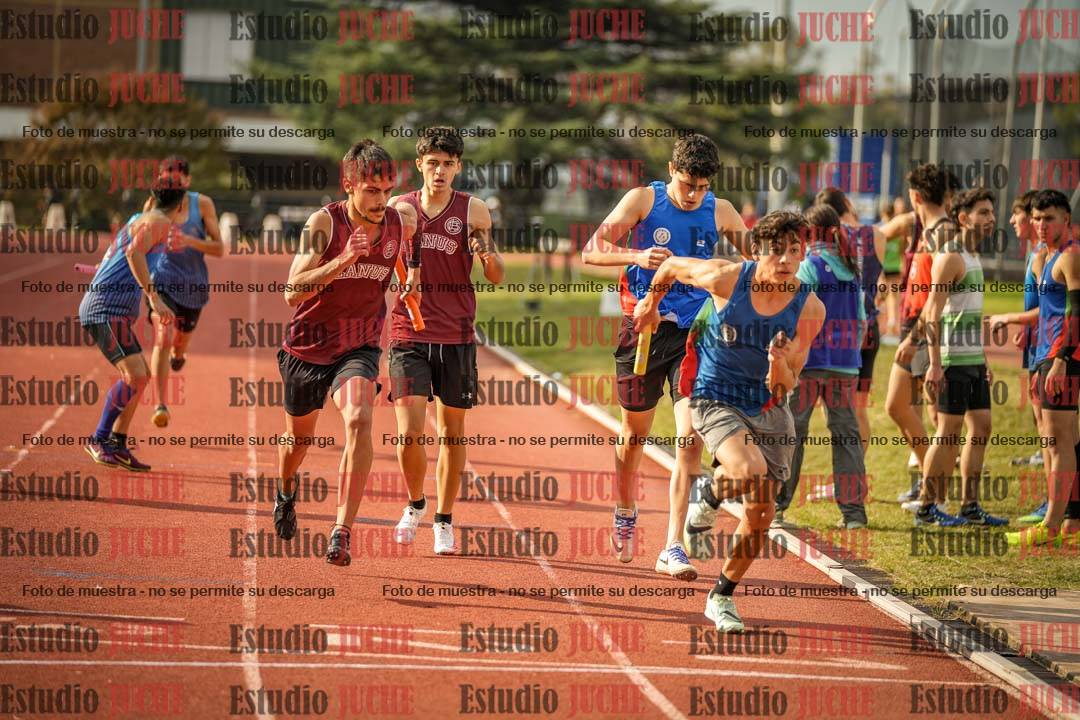 Fotos de las postas 4x400 m llanos de varones