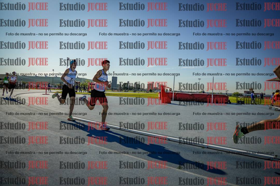 Fotos de los 1500 m llanos de varones