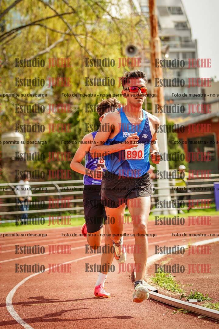 Fotos de los 3000 m llanos de varones