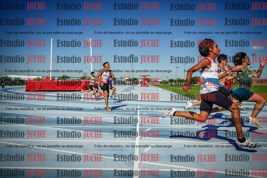 Fotos de los 150 m llanos de varones