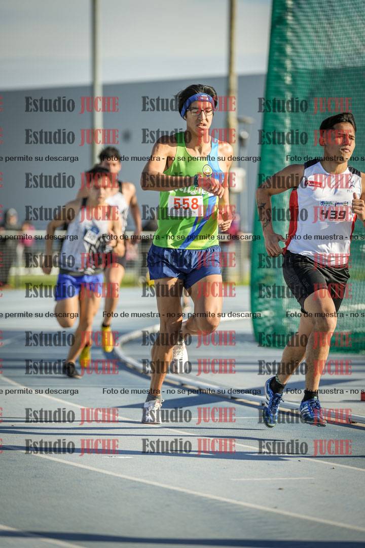 Fotos de los 1500 m llanos de varones
