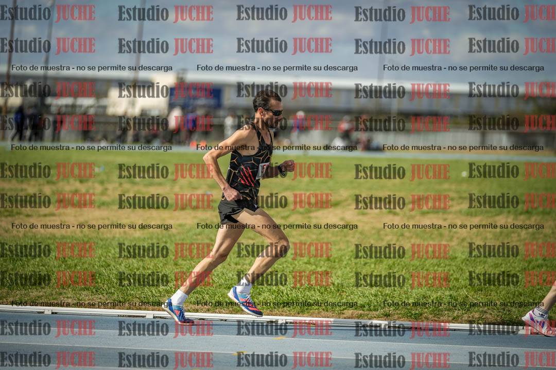 Fotos de los 5000 m llanos de varones
