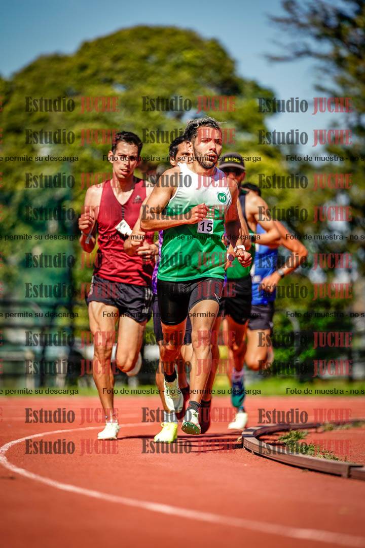 Fotos de los 5000 m llanos de mujeres y varones