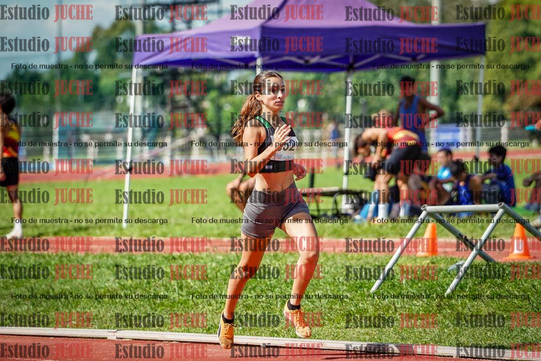 Fotos de los 600 m de mujeres
