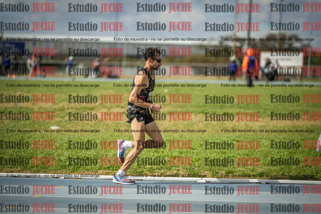 Fotos de los 5000 m llanos de varones