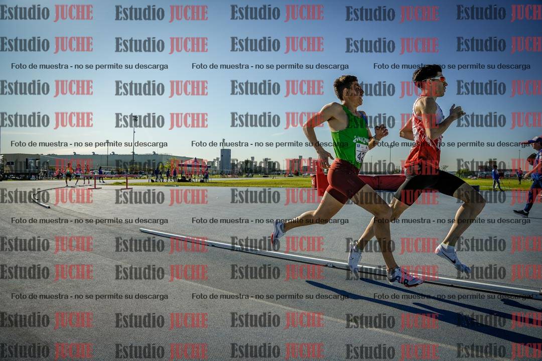 Fotos de los 1500 m llanos de varones