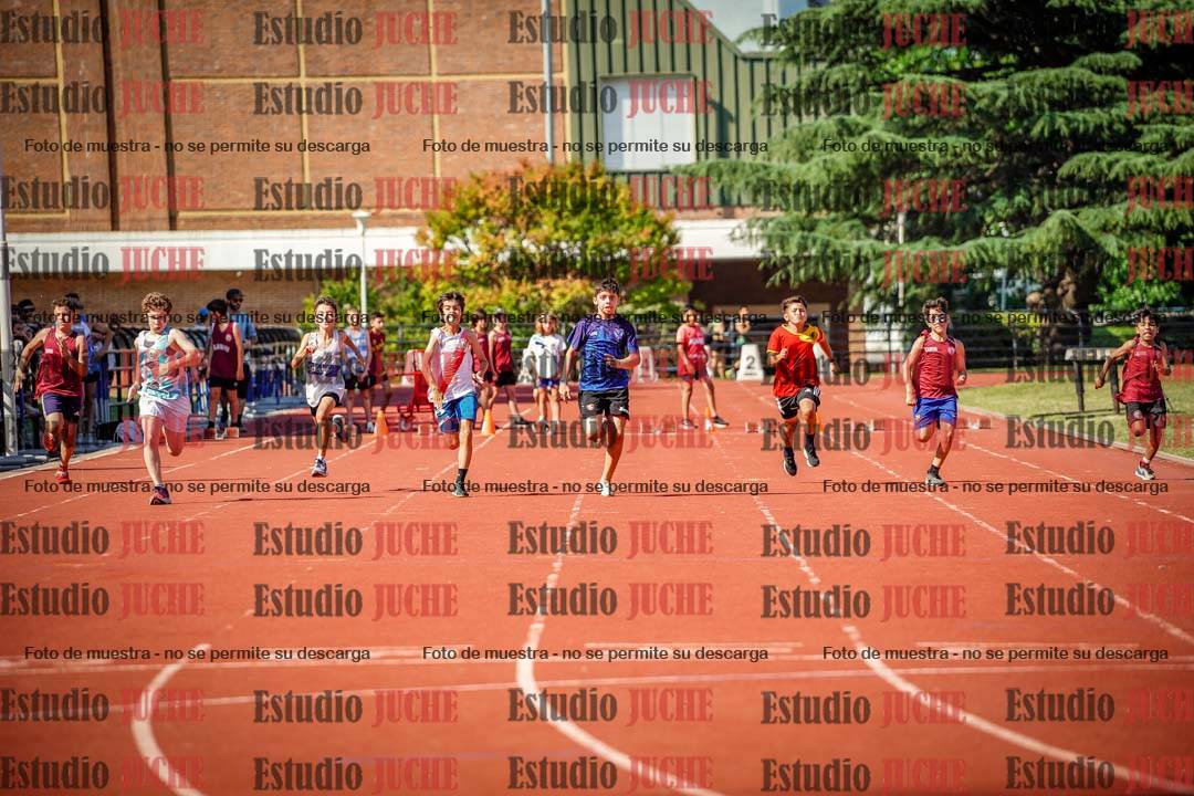 Fotos de los 50 m llanos de varones