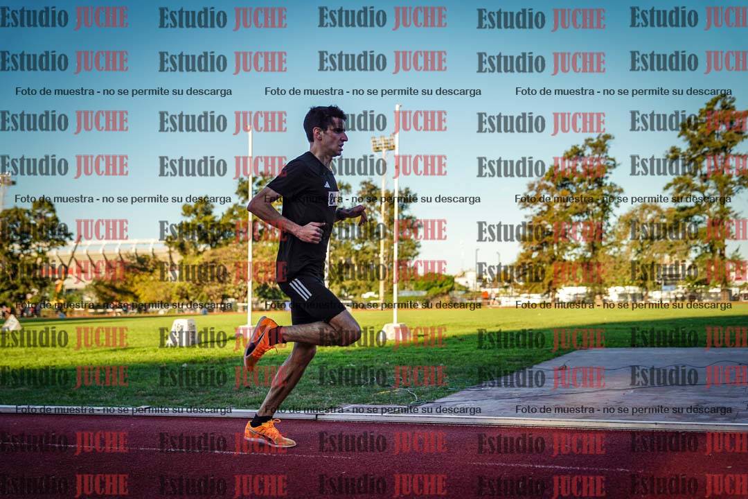 Fotos de los 3000 m llanos de varones