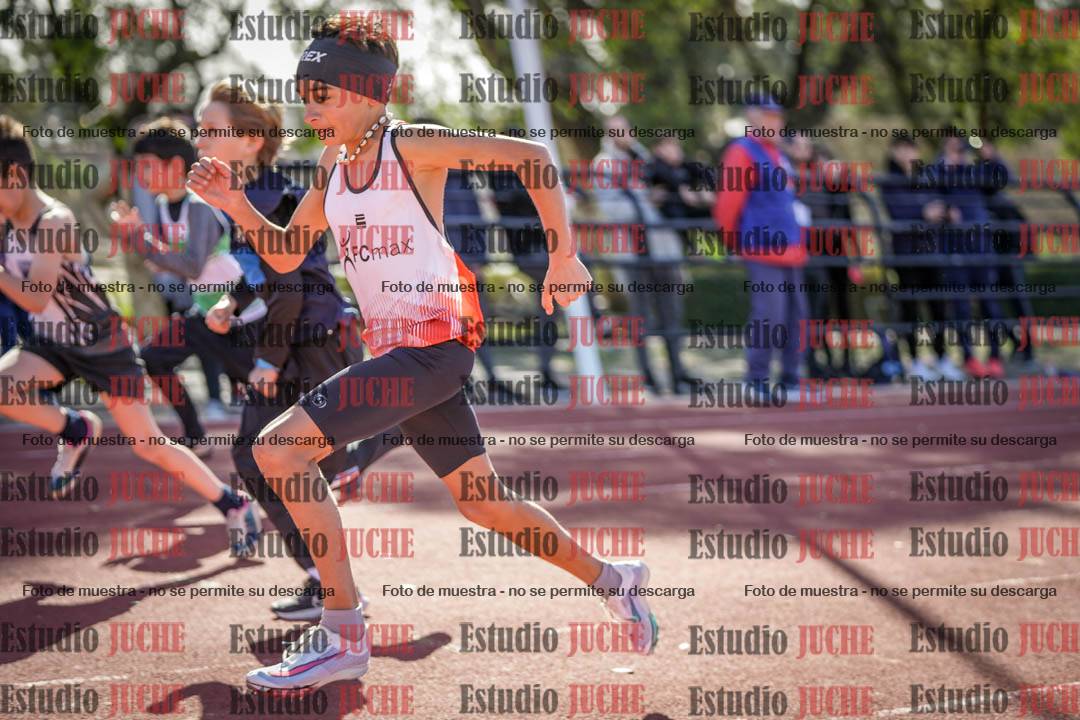 Fotos de los 50 m llanos de varones