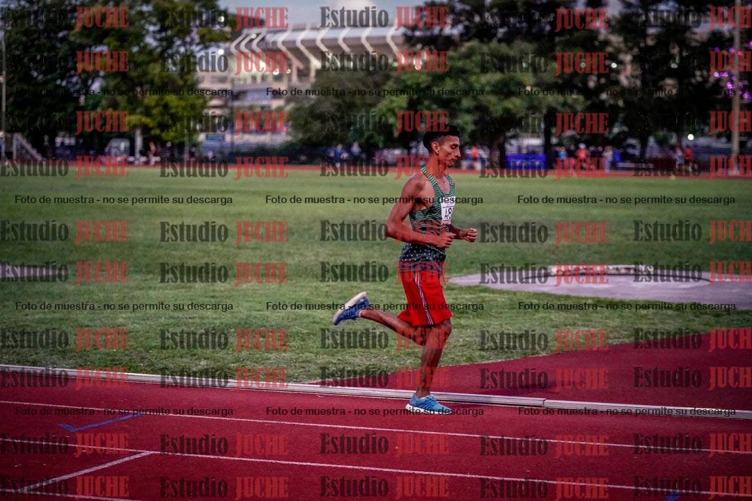 Fotos de los 1500 m llanos de varones
