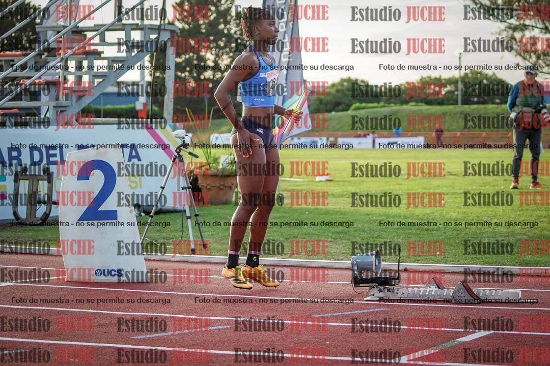 Fotos de los relevos 4x400 m de mujeres