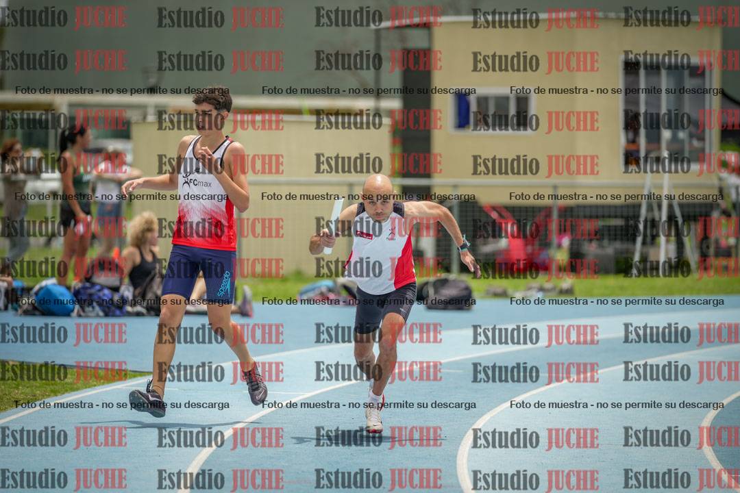 Fotos de las postas 4x200 m llanos de varones