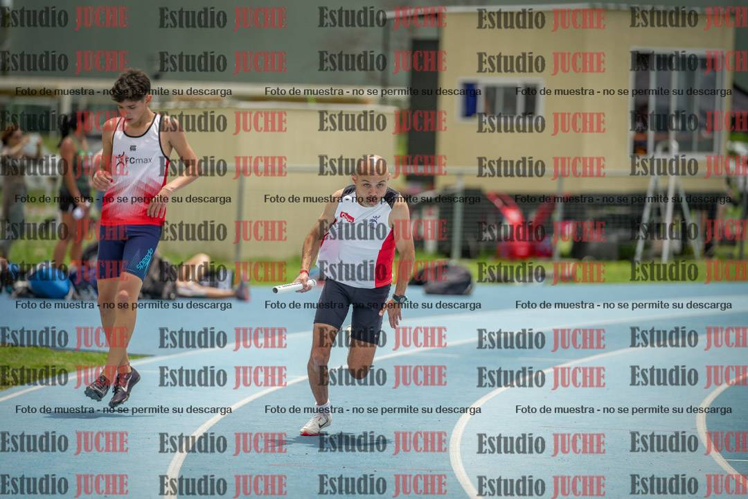 Fotos de las postas 4x200 m llanos de varones