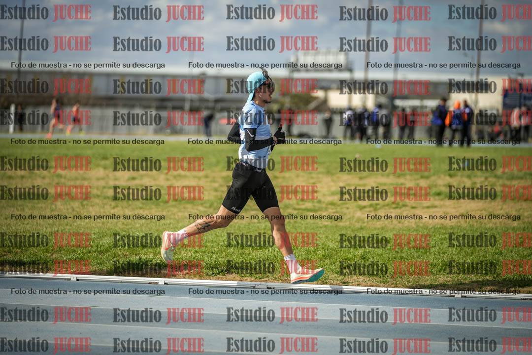 Fotos de los 5000 m llanos de varones