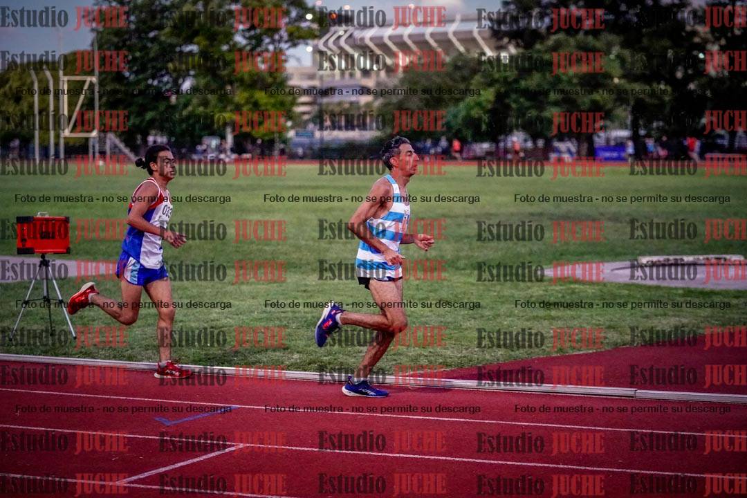 Fotos de los 1500 m llanos de varones