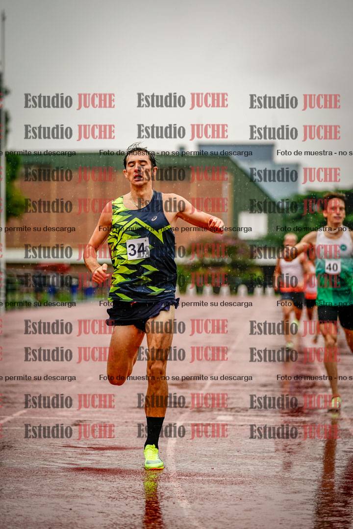 Fotos de los 800 m de varones