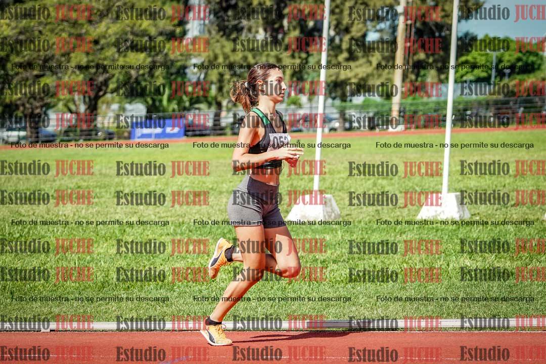 Fotos de los 600 m de mujeres