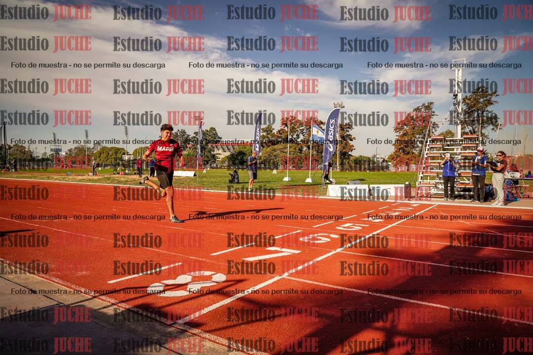 Fotos de los 400 m llanos de varones
