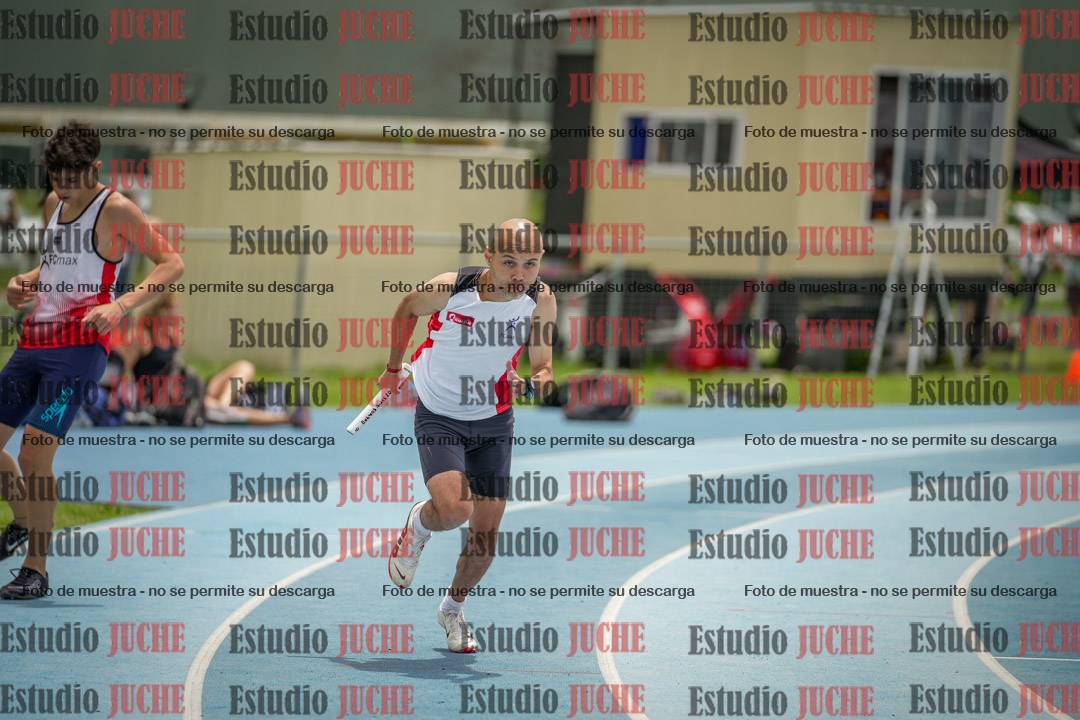 Fotos de las postas 4x200 m llanos de varones