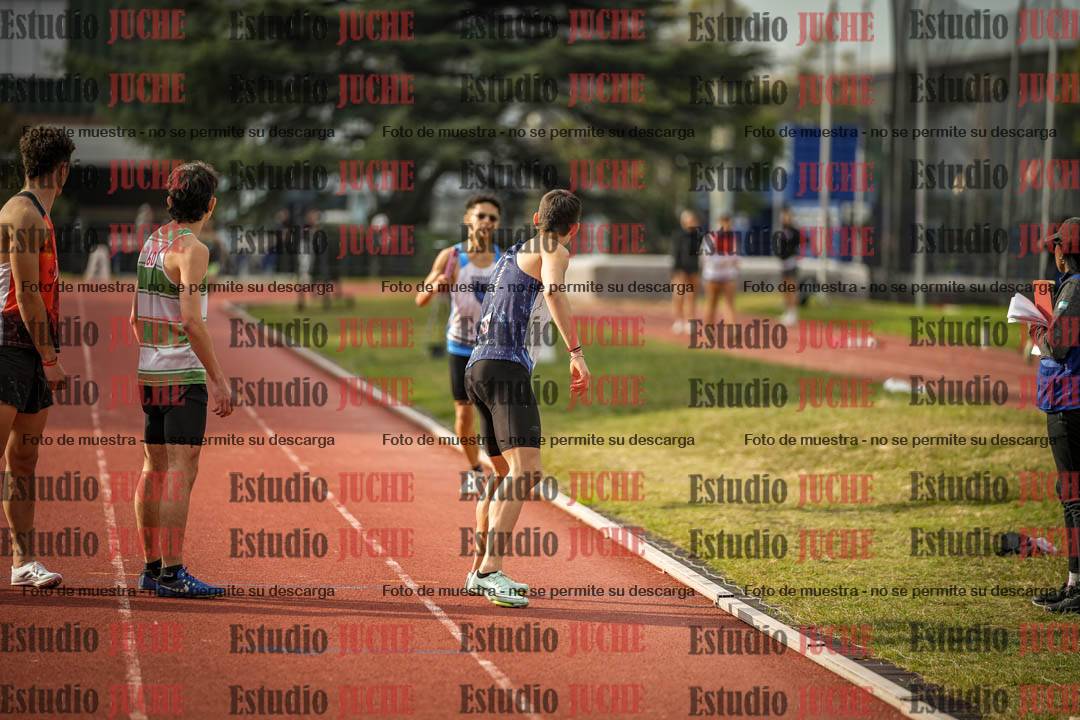 Fotos de las postas 4x400 m llanos de varones