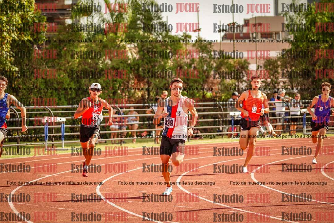 Fotos de los 800 m llanos de varones