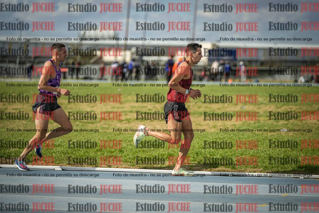 Fotos de los 5000 m llanos de varones
