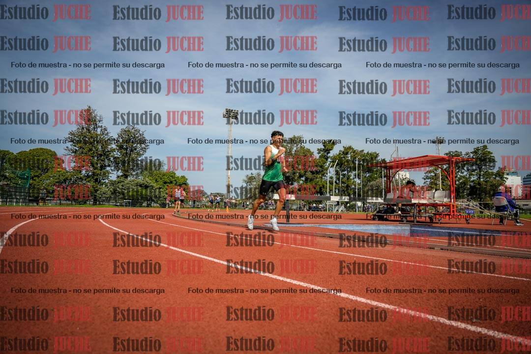 Fotos de los 3000 m llanos de varones