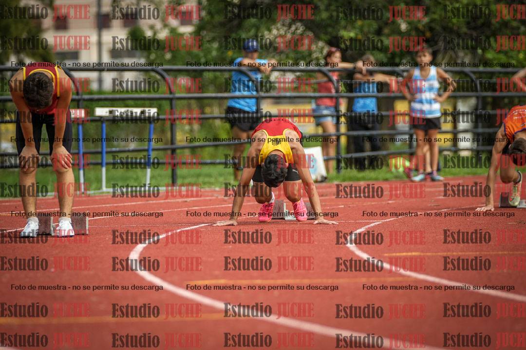 Fotos de los 200 m llanos de varones
