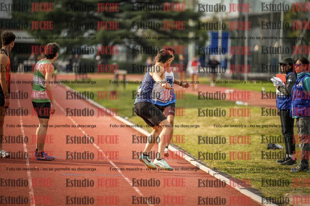 Fotos de las postas 4x400 m llanos de varones