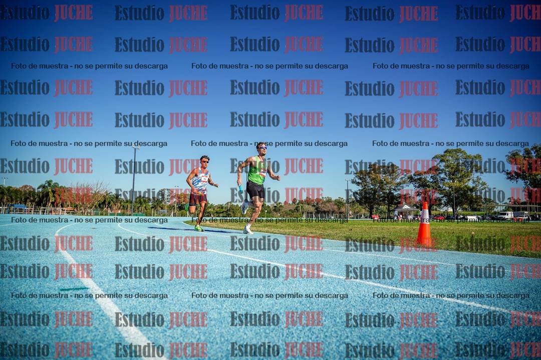 Fotos durante los relevos