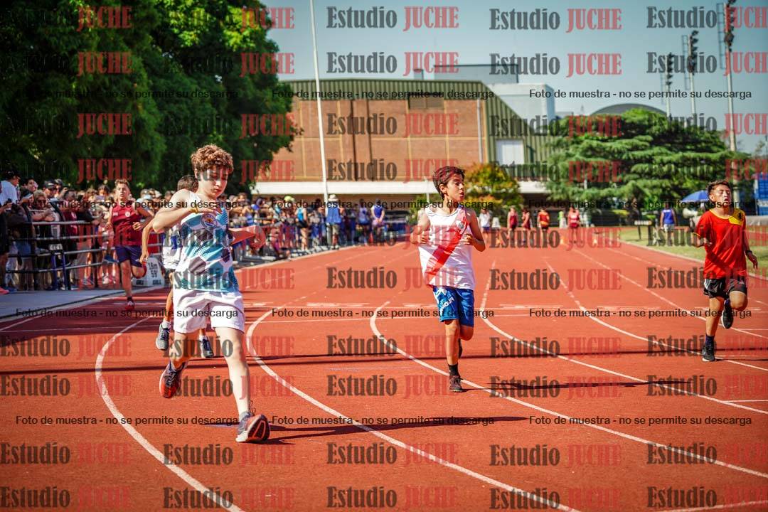 Fotos de los 50 m llanos de varones
