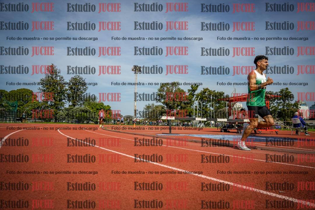 Fotos de los 3000 m llanos de varones