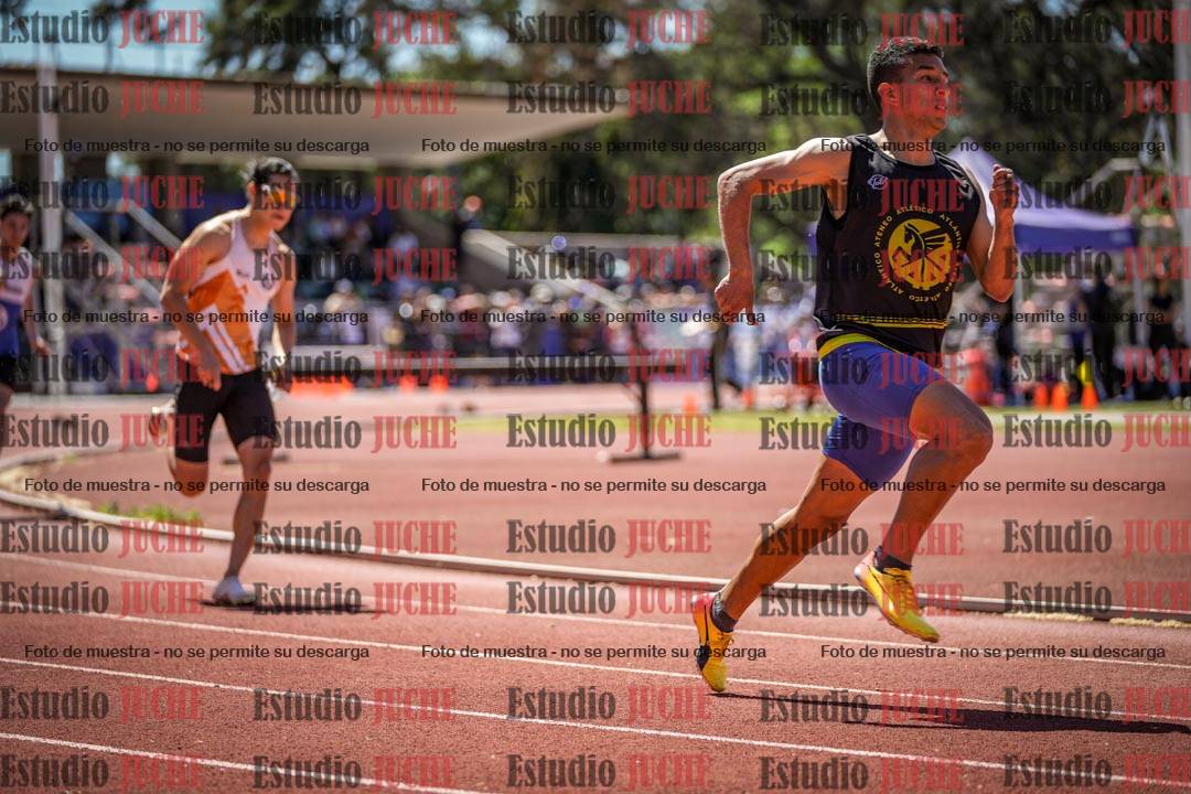 Fotos de los 400 m llanos de varones