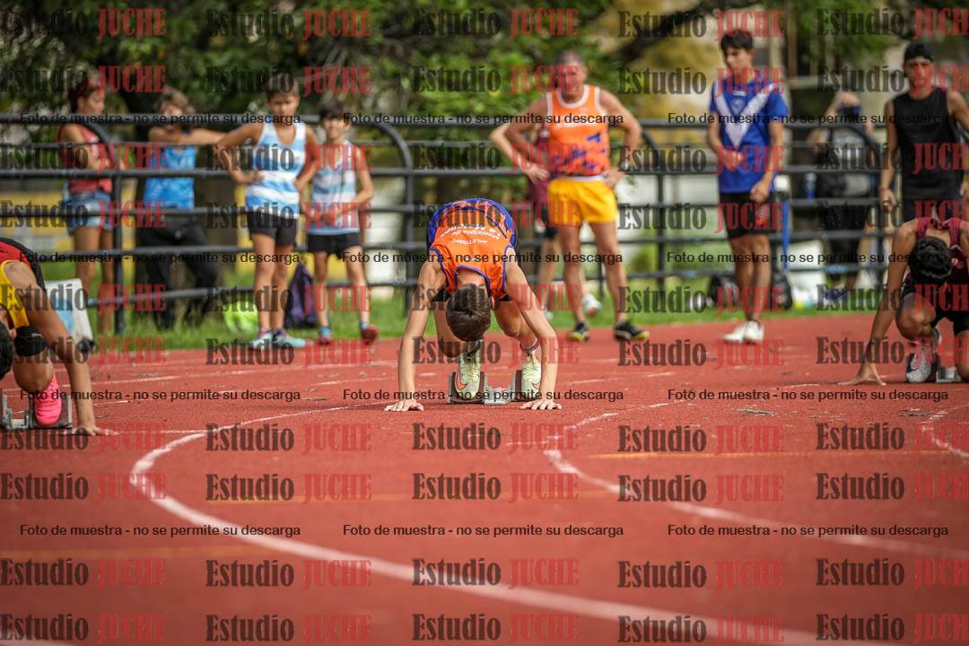 Fotos de los 200 m llanos de varones