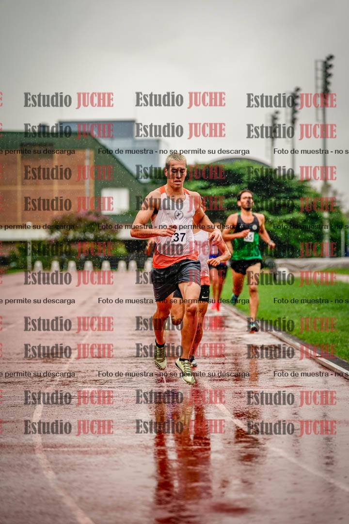 Fotos de los 800 m de varones