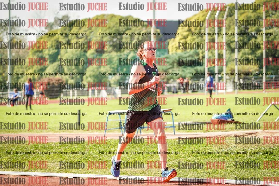 Fotos de los 800 m llanos de varones